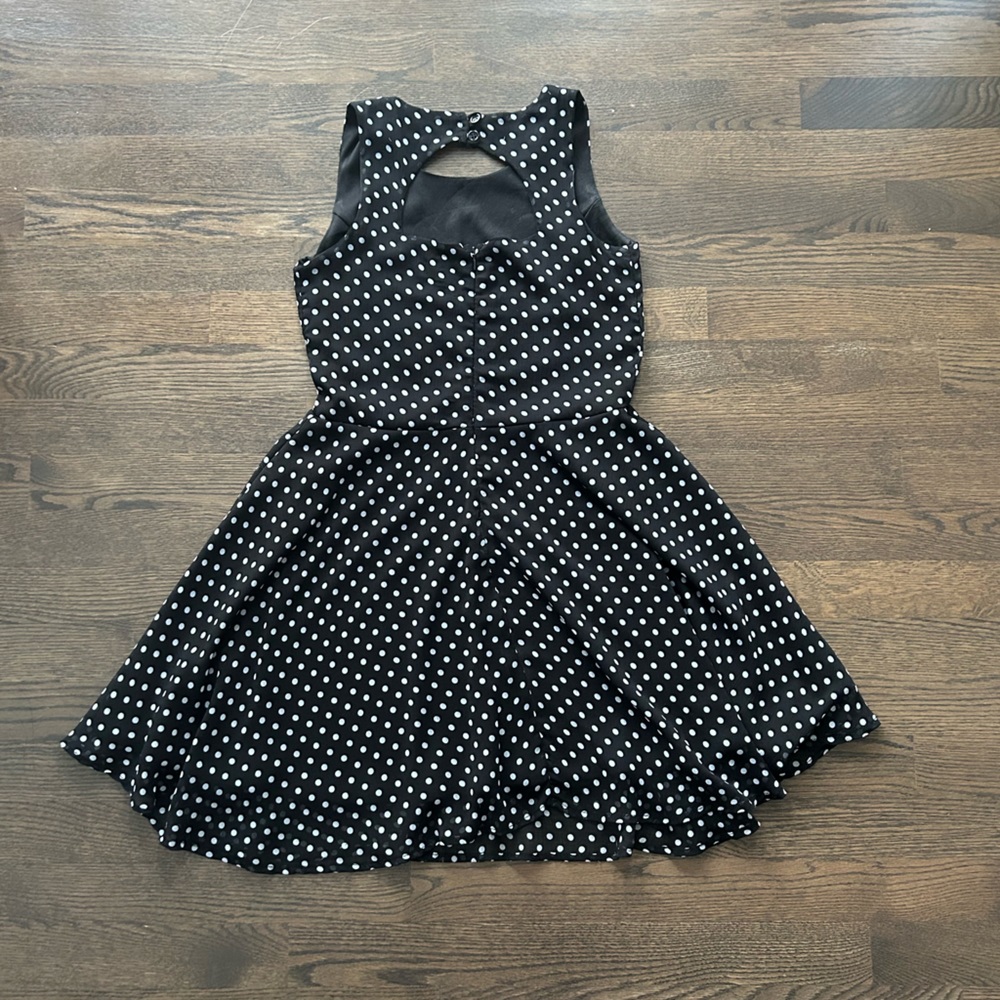 Dress from Simons - Picture 3 of 5